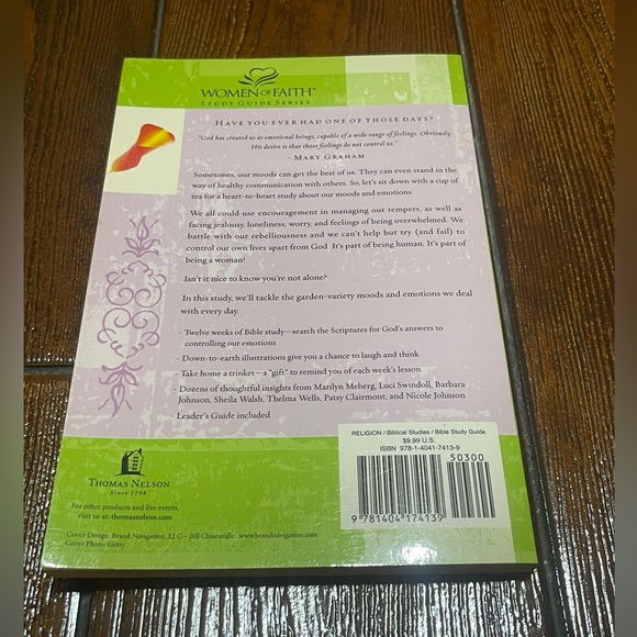 Managing Your Moods (Women of Faith Study Guide Series) Paperback – 2004 - Picture 2 of 6
